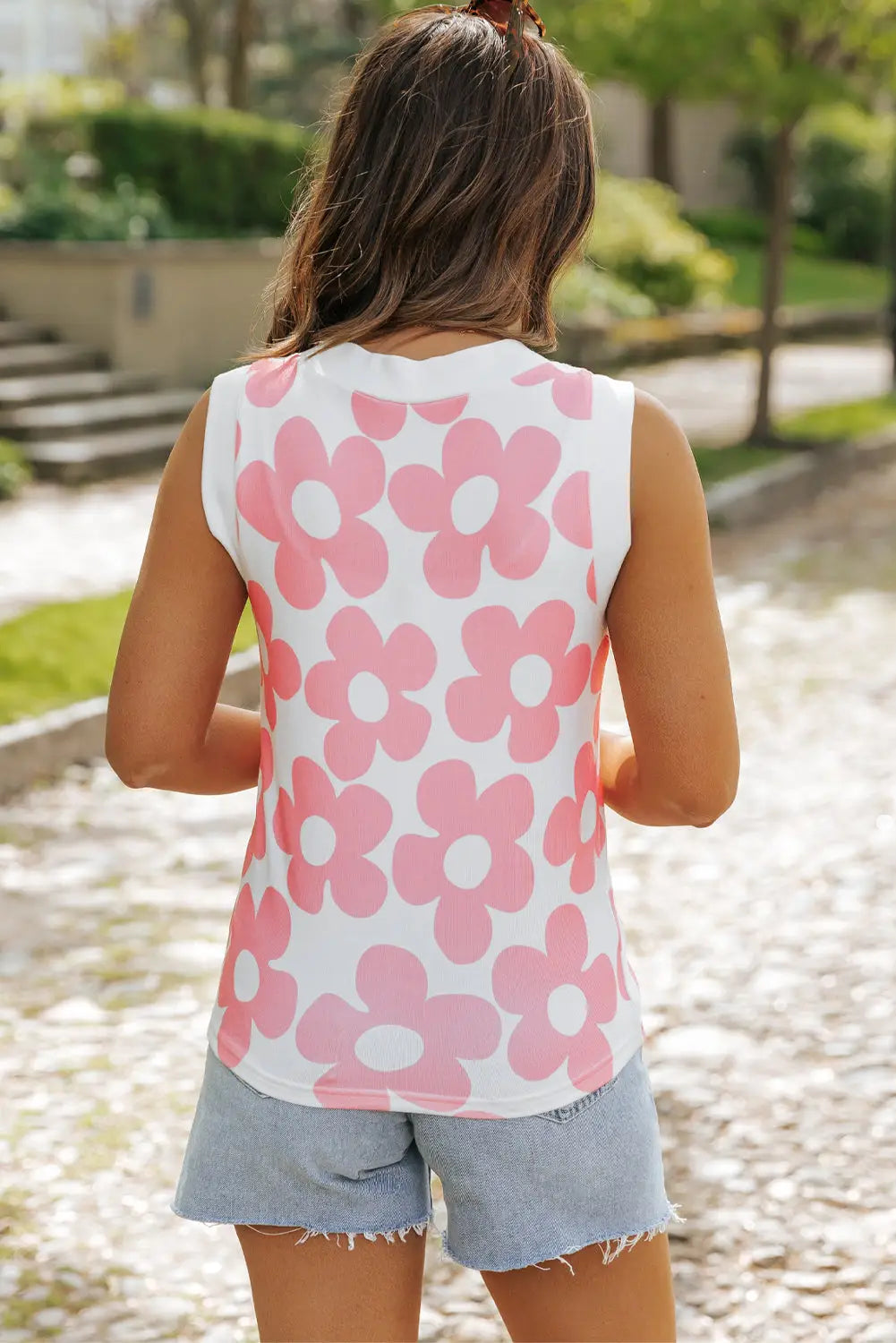 Pink cute flower knitted tank top - tops
