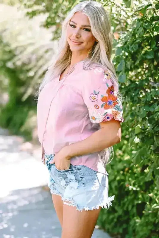 Pink Floral Embroidered Puff Sleeve Blouse - Fashionfitz