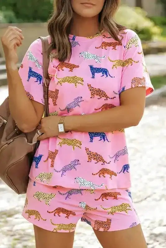 Pink floral print two piece tee and shorts set front view — Fashionfitz UK