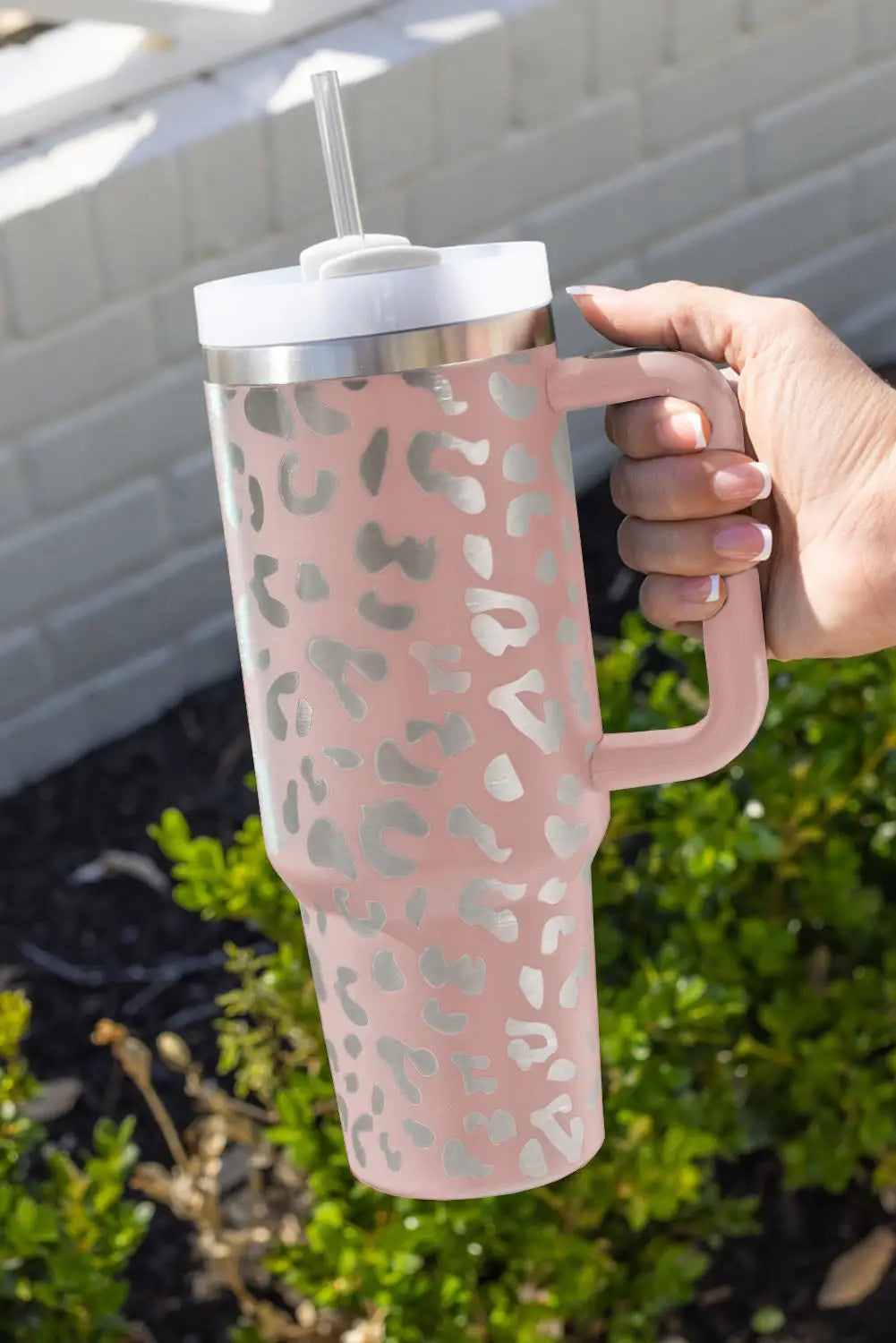 Pink leopard print 40oz stainless steel portable cup with handle - one size / steel - tumblers
