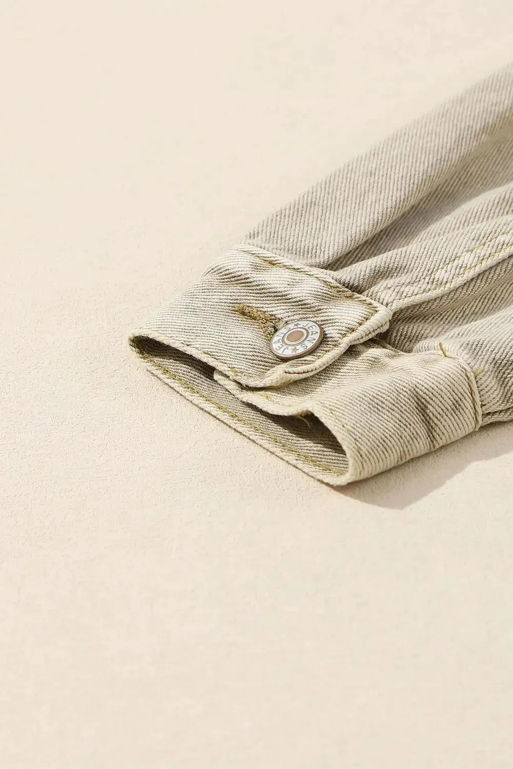 Pink Rivets Denim Jacket - Fashionfitz