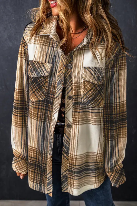 Plaid flap pocket shacket | women’s jackets | fashionfitz