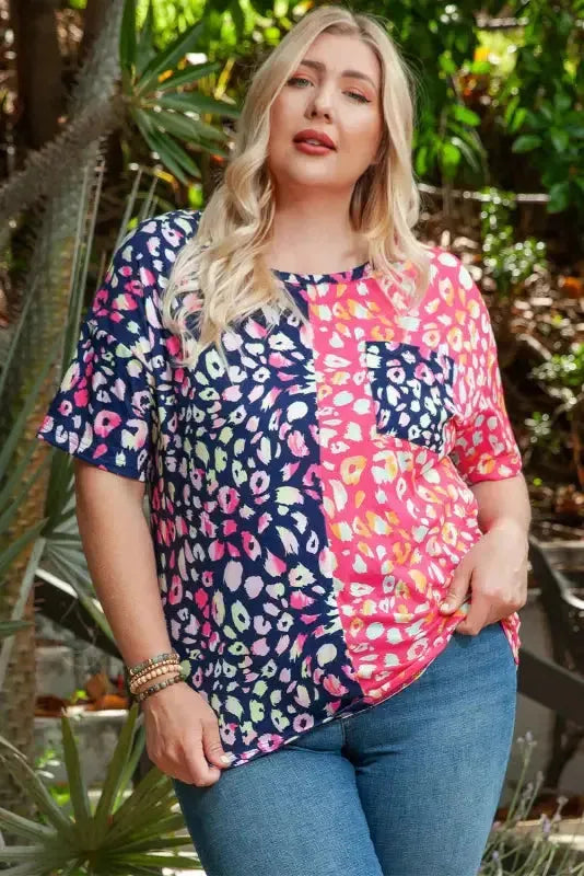 Plus Size Leopard Colorblock Short Sleeve Top - Fashionfitz