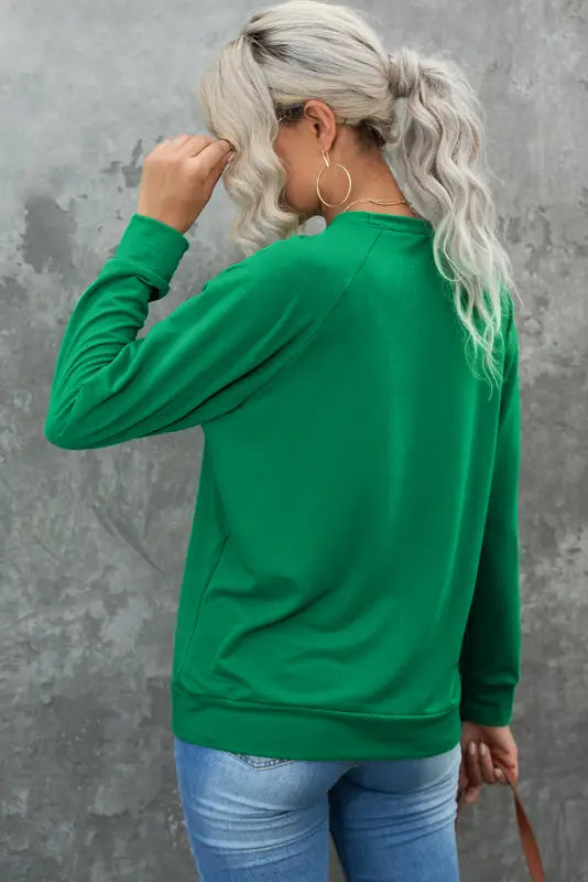 Green solid round neck raglan sleeve sweatshirt - sweatshirts & hoodies