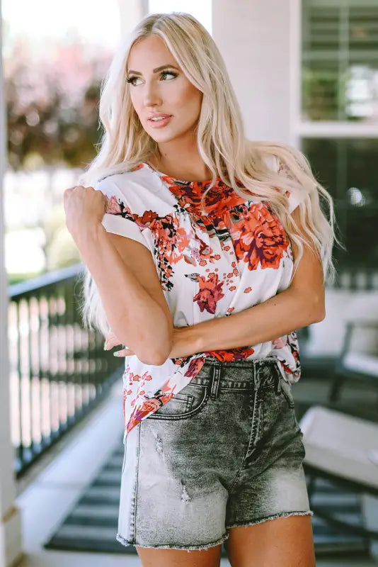 Red floral short sleeve round neck blouse - tops