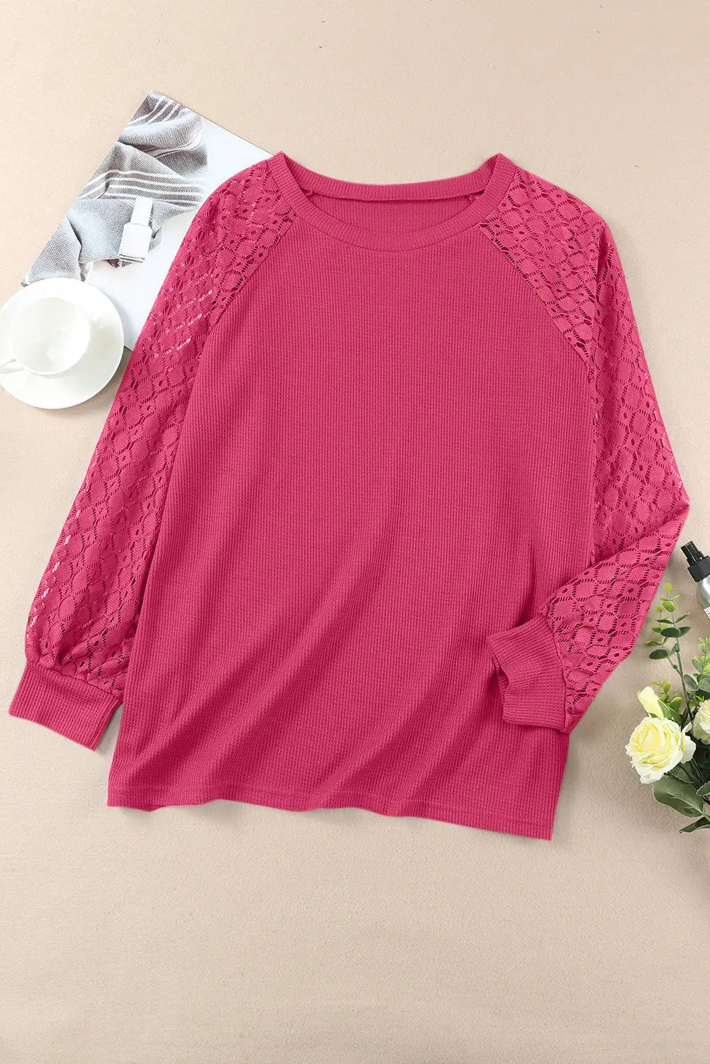 Red plus size contrast lace sleeve waffle knit top