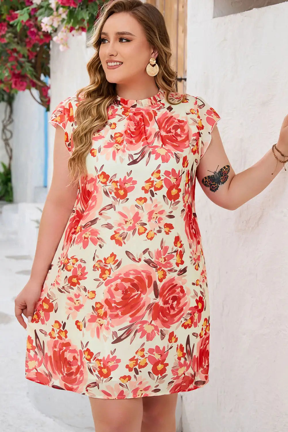 Red plus size frilled neck ruffle sleeveless floral dress