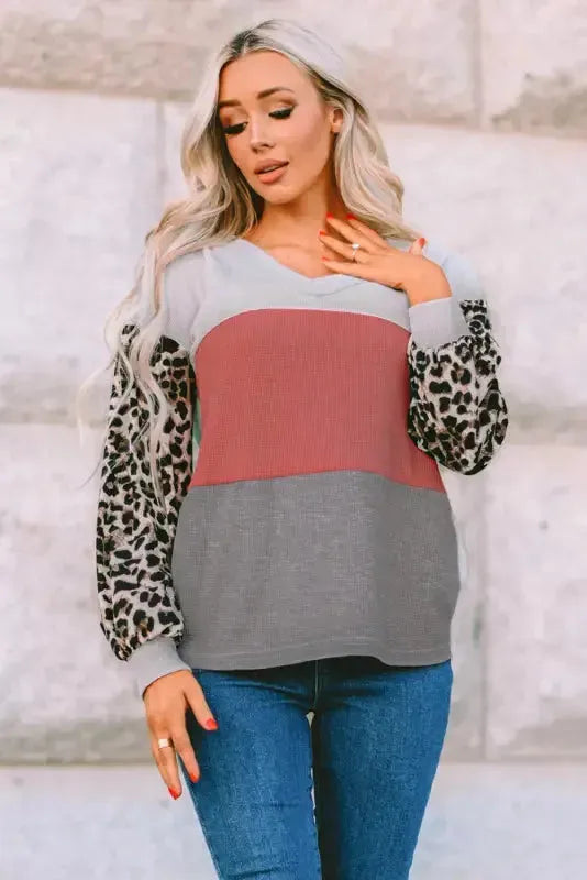 Red Wild Leopard Contrast Sleeve Colorblock Waffle Knit Top - Fashionfitz