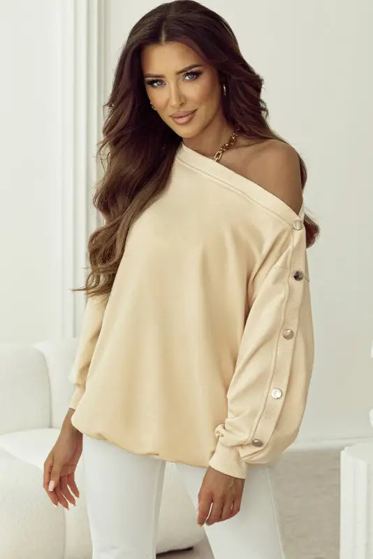 Relaxed fit button-sleeve sweatshirt | fashionfitz