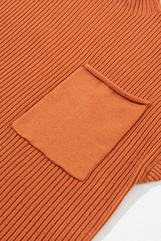 Ribbed knit short sleeve sweater - patch pocket