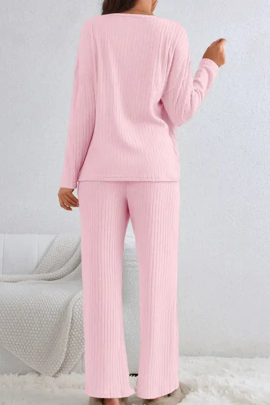 Ribbed knit slouchy two-piece outfit - women’s lounge sets