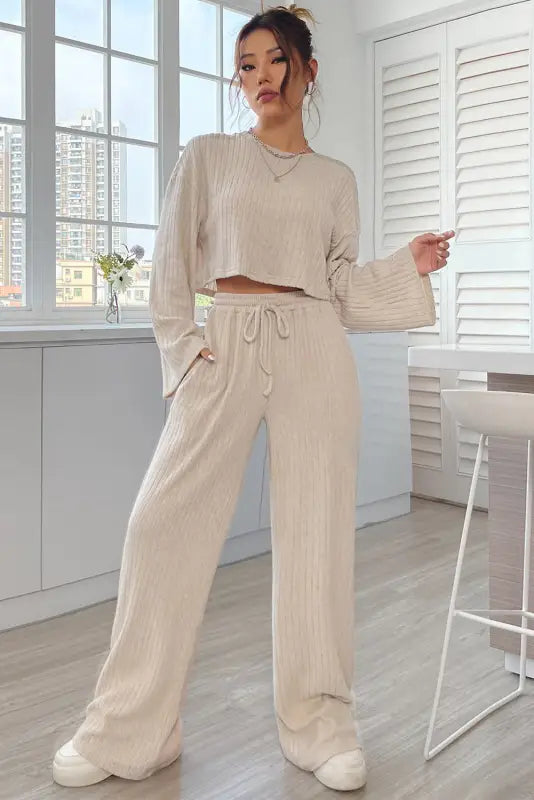 Ribbed knit slouchy two-piece outfit - women’s lounge sets