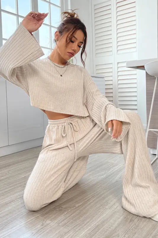 Ribbed knit slouchy two-piece outfit - women’s lounge sets