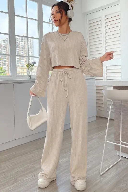 Ribbed knit slouchy two-piece outfit - women’s lounge sets