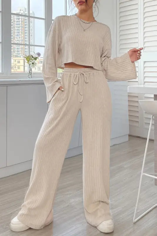 Ribbed knit slouchy two-piece outfit - women’s lounge sets