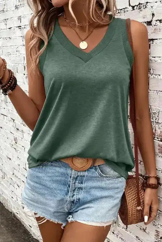 Ribbed V-Neck Loose Tank Top - Fashionfitz