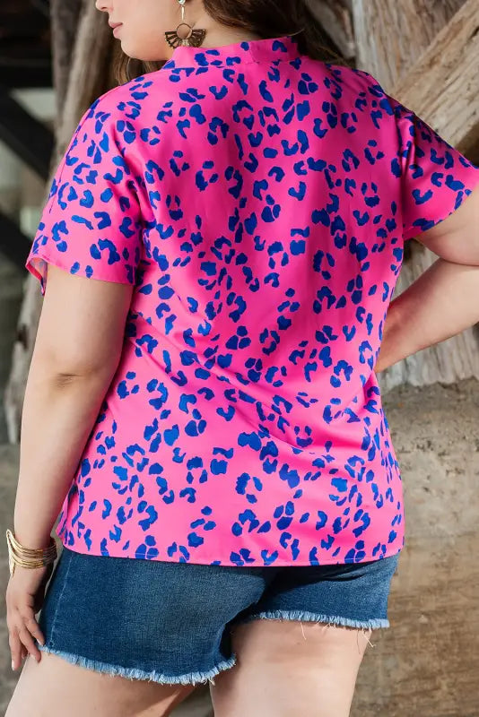 Rose contrast leopard plus size v neck blouse - size/plus tops/plus blouses & shirts