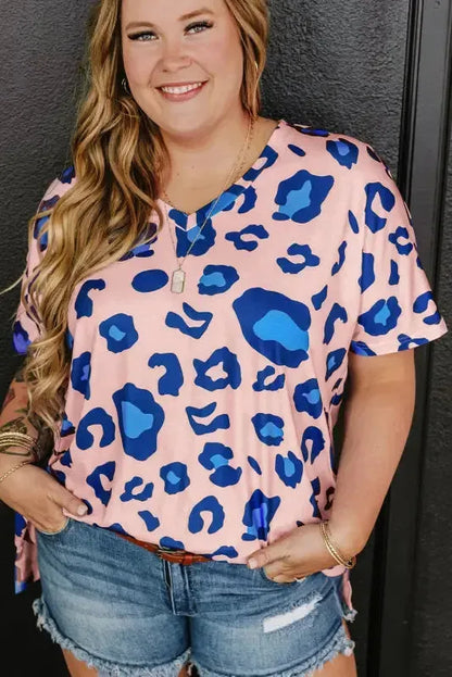 Rose Leopard V-Neck Plus Size Tee - Fashionfitz