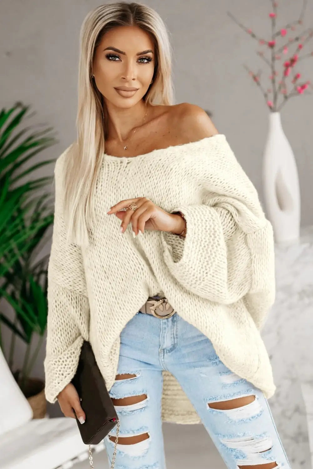 Rose loose knitted v neck sweater - tops