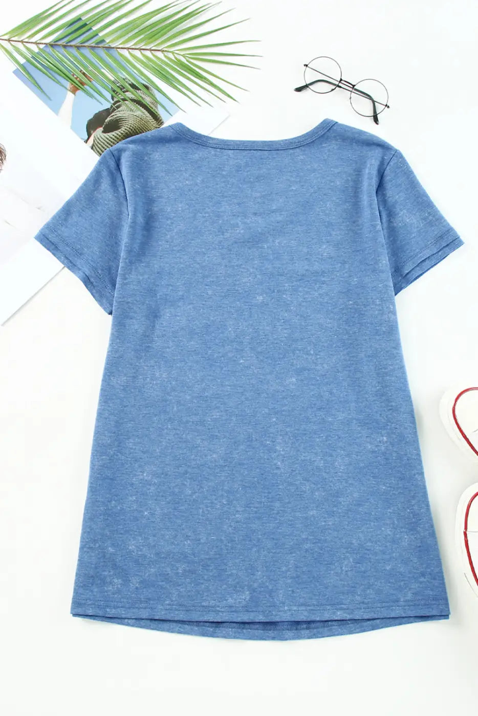 Mineral washed v-neck t-shirt - t-shirts