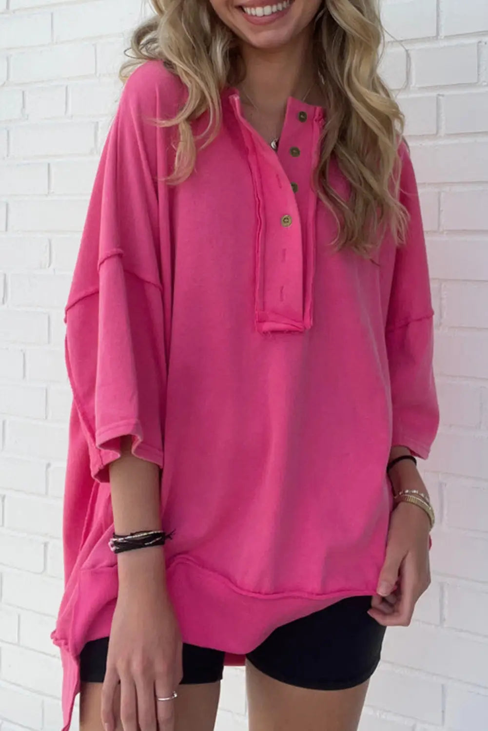 Rose red exposed seam button neck wide sleeve tunic top - 2xl / 85% polyester + 10% cotton + 5% elastane - t-shirts