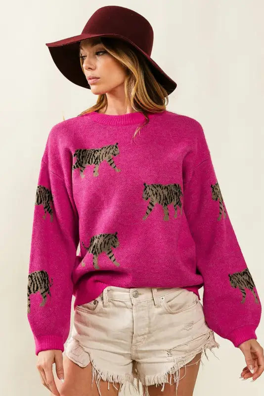 Rose red fierce animal pattern casual knitted sweater - sweaters & cardigans