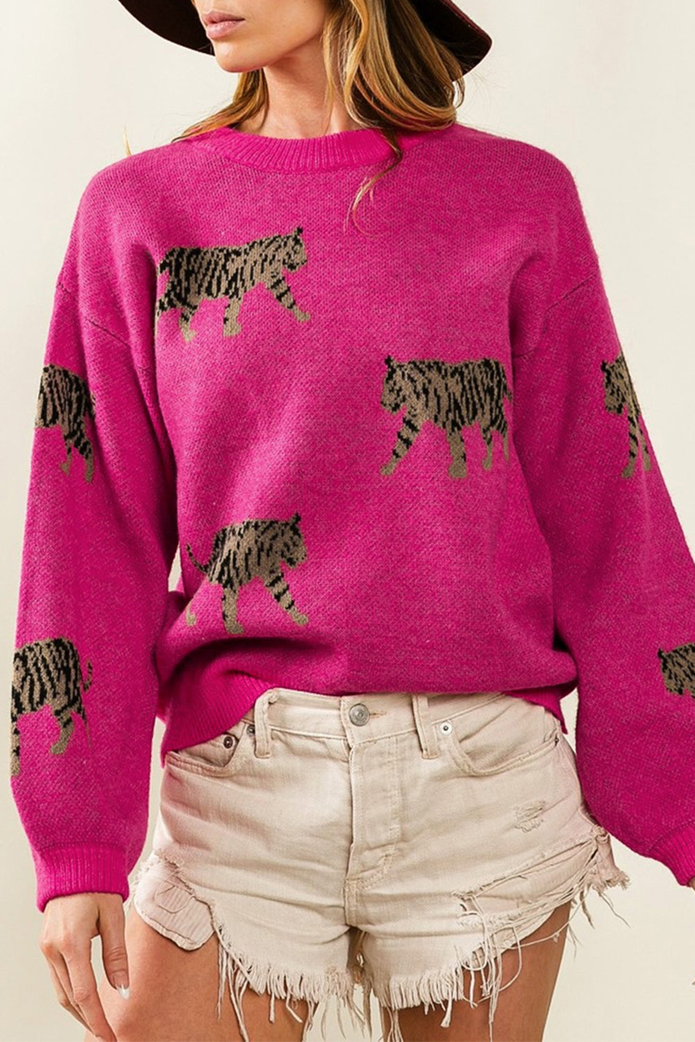 Rose red fierce animal pattern casual knitted sweater - l / 48% acrylic + 32% polyamide + 20% polyester - sweaters &