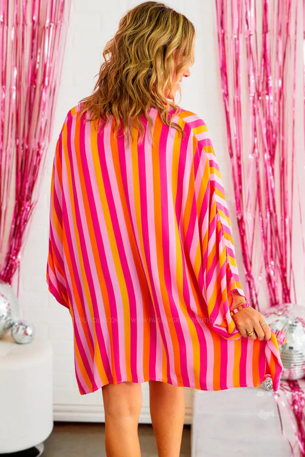 Rose stripe wide sleeve kimono - one size / 100% polyester - kimonos