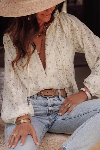 Rosette lace blouse | romantic chic top | fashionfitz