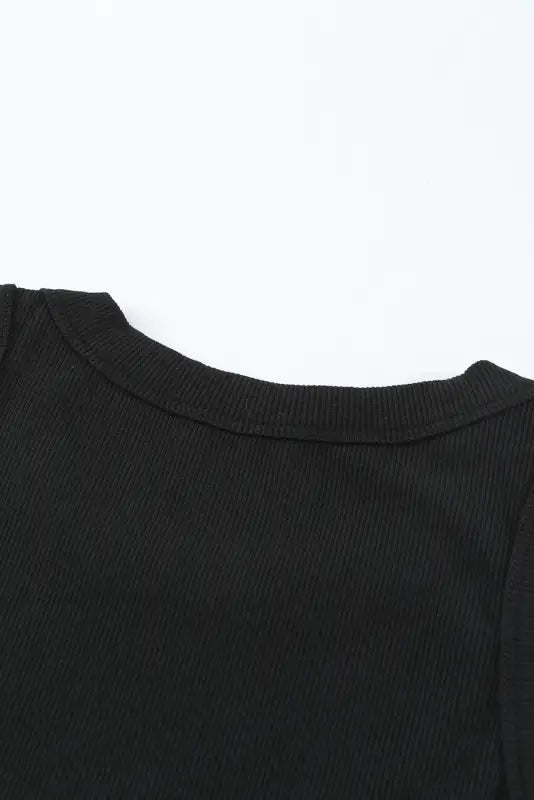 Solid black round neck ribbed tank top - tops