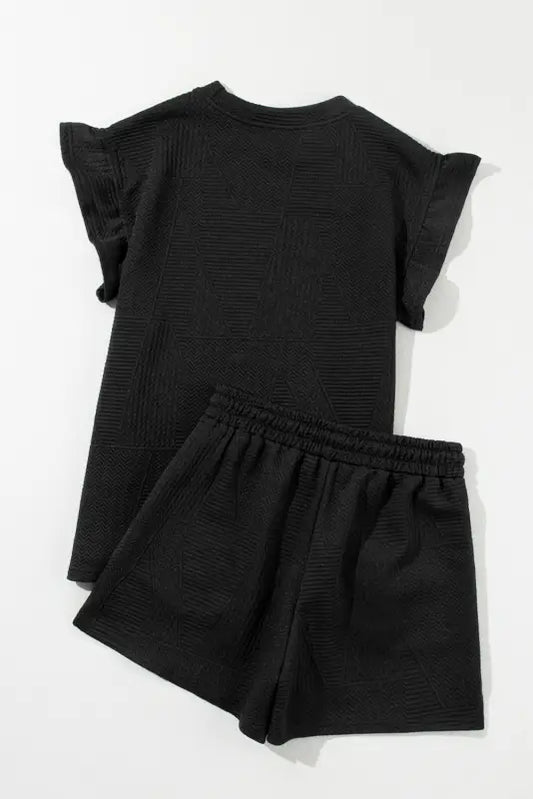 Chic ruffle top & shorts set - perfect summer outfit!