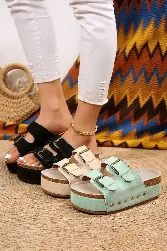 Sassy Strides Suede Slippers - Fashionfitz