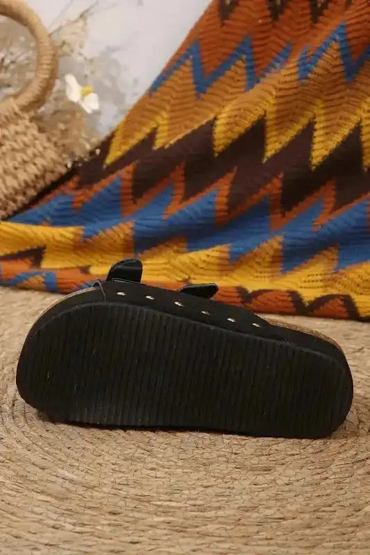 Sassy Strides Suede Slippers - Fashionfitz