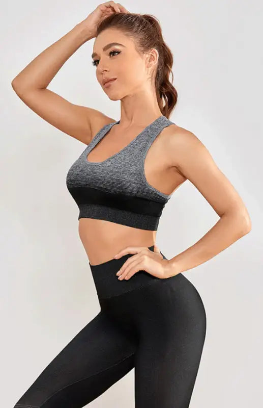 Seamless breathable moisture wicking bra yoga set - misty grey / s - activewear leggings sets