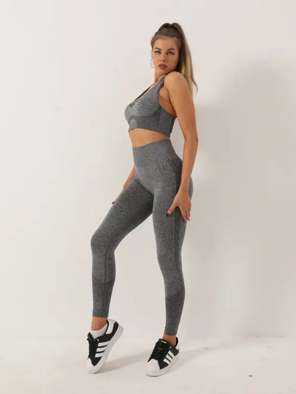Seamless hip trousers racerback bra sports set - activewear leggings sets