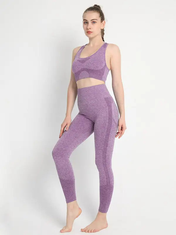 Seamless hip trousers racerback bra sports set - purple / s - activewear leggings sets