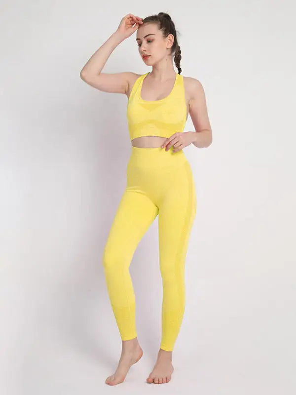 Seamless hip trousers racerback bra sports set - yellow / s - activewear leggings sets