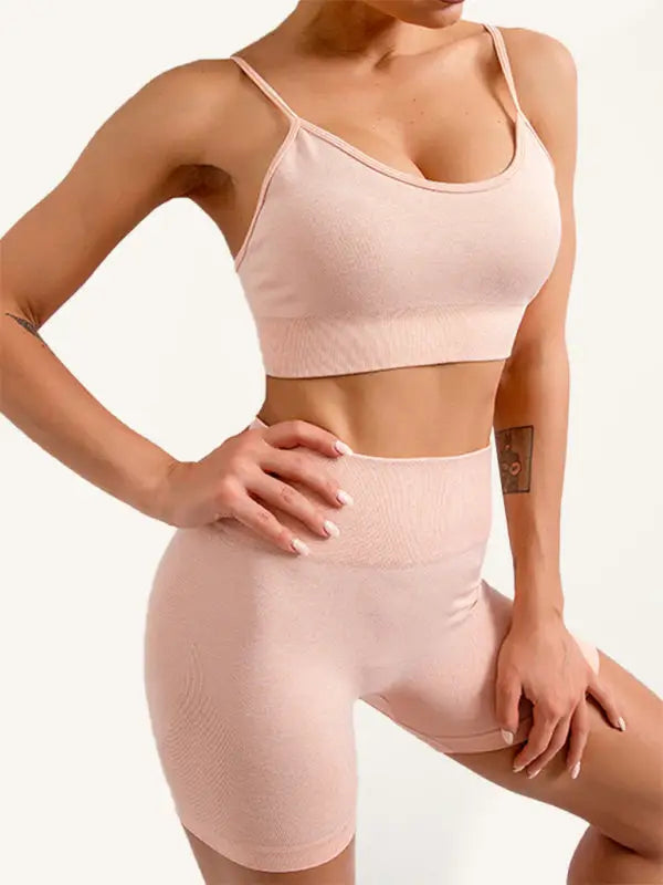 Seamless yoga sports bra + shorts two-piece set - pink / s - activewear