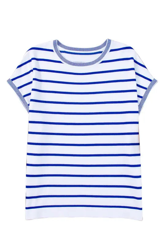 Sky blue stripe t-shirt: white and blue striped short sleeves, perfect for a relax relax outing