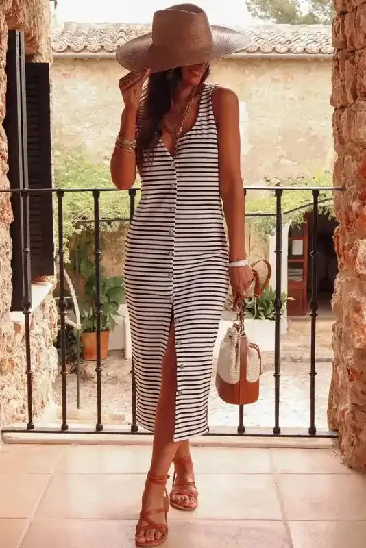 Slim Maxi Dress - White Striped Sleeveless Buttoned - Fashionfitz