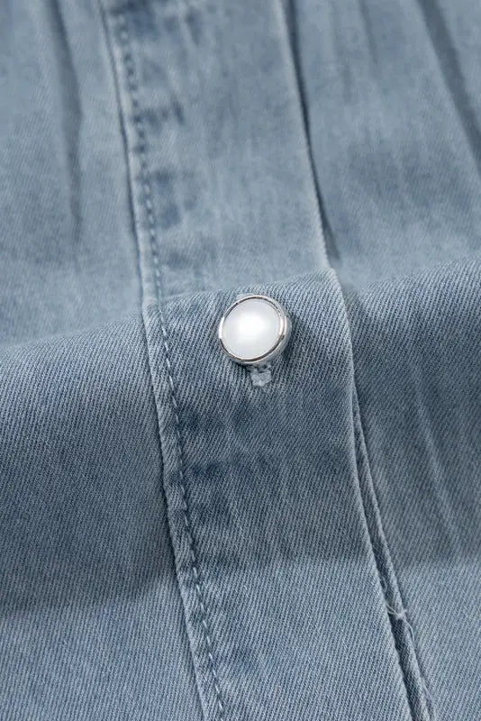 Smart-casual chambray shirt