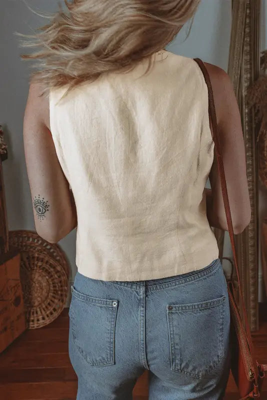 Snowy chic linen vest