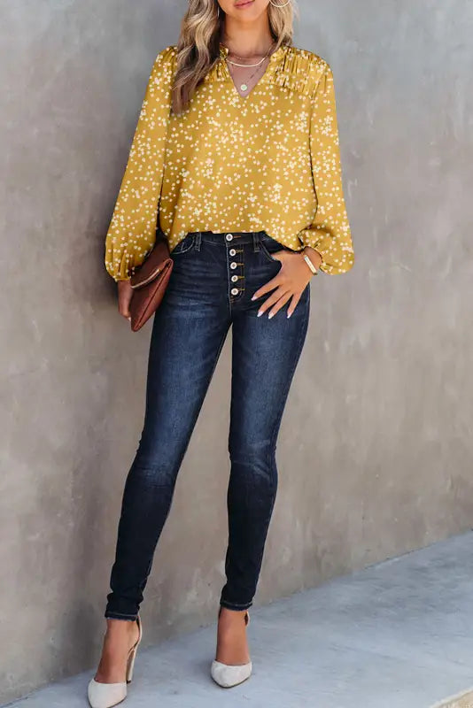 Split neck crinkled blouse | fall colors | fashionfitz