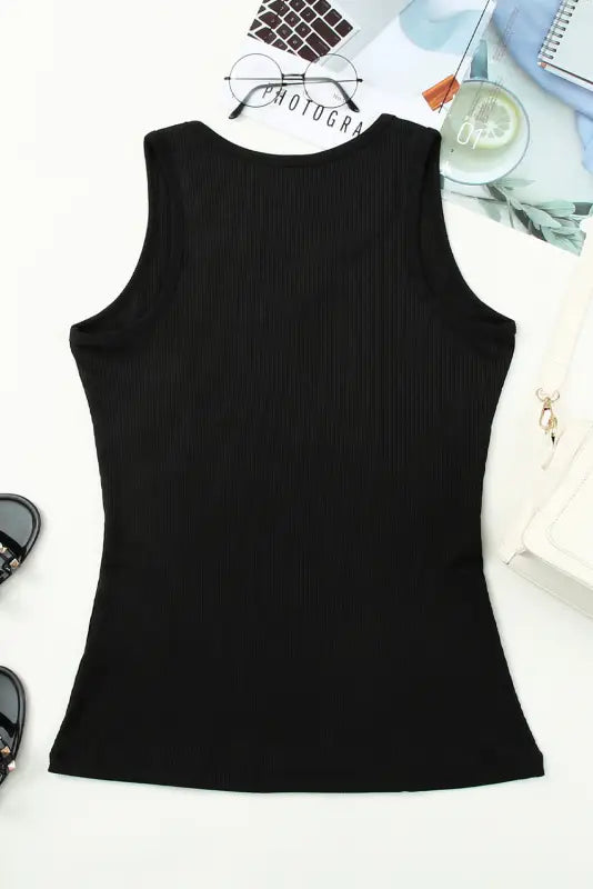 Rose split neck ribbed knit tank top - tops