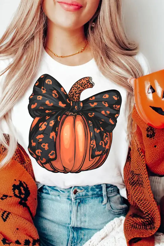 Spooky chic pumpkin bow t-shirt | fashionfitz women’s wear