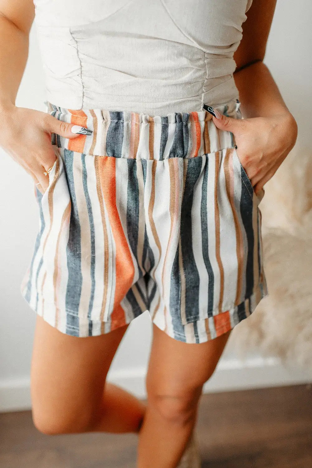 Stripe vintage washed elastic frill waist casual shorts - s / 100% polyester