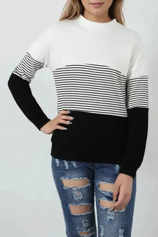 Striped Contrast Knit Top - Fashionfitz