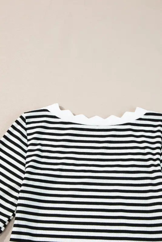 Black striped contrast scallop trim half sleeve t-shirt - tops