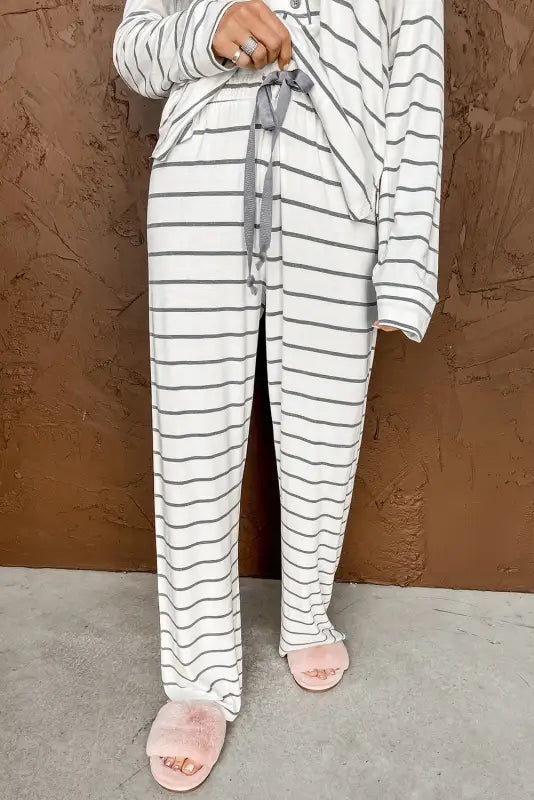 Striped print long sleeve and pants pajamas set - pajama sets