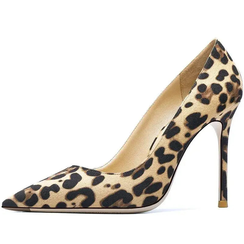 Suede chic stiletto pumps - leopard 10 cm / 35